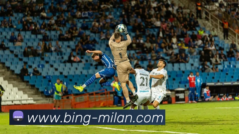 小哈达威表现出色12投7中砍下26分三分球命中率五成助球队奋战不息